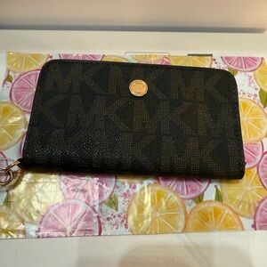 Michael Kors Black and Brown Logo Wallet